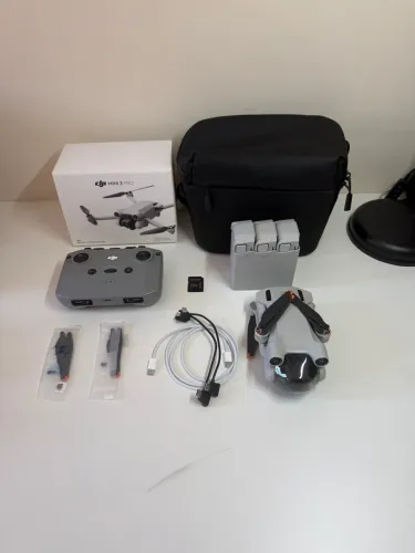 DJI Mini 3 Pro combo Fly More