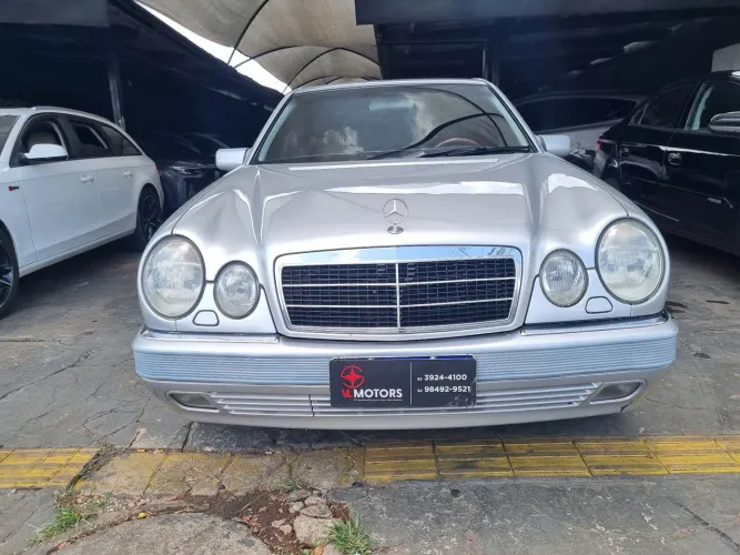 Mercedes-Benz E-320 3.2 Elegance 1999