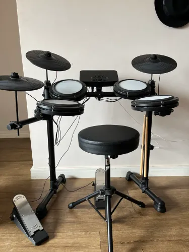 Bateria Eletrônica Mopas Completa  - Estado de Nova - NEGOCIO TROCA EM TROMPETE