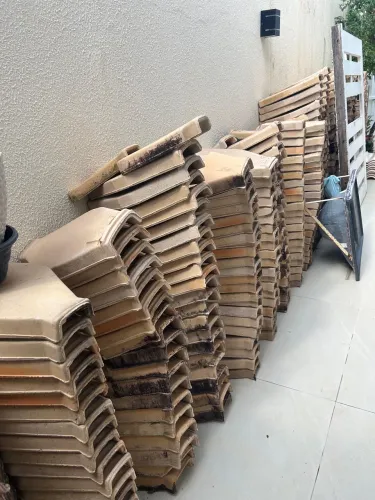 Vendo telhas colmeia - em torno de 400 peças 