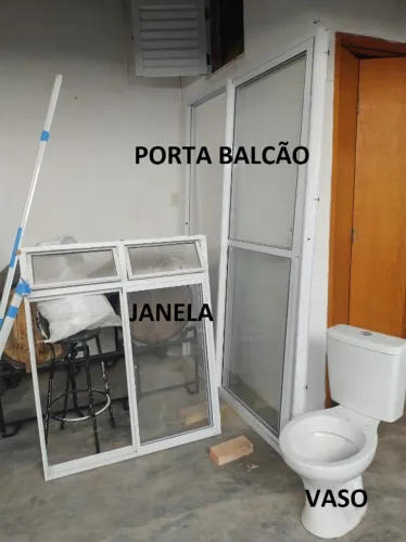  Porta Balcão Sasazaki  Janela Sasazaki e Vaso Sanitário Celite Construção Reforma
