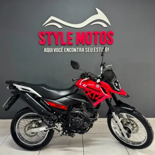 Yamaha XTZ 150 Crosser S - 2024 - Apenas 4 mil km