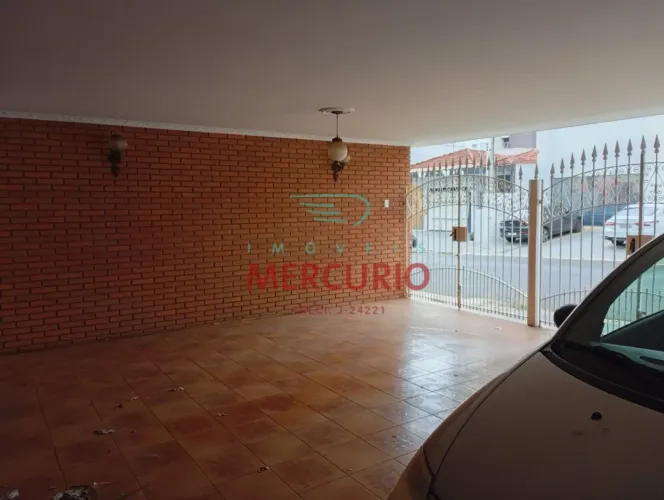 Casa com 4 quartos para Locação - Vila América - Bauru - SP