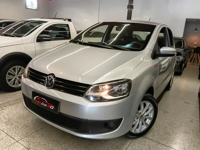 Volkswagen Fox Rock IN RIO 1.6 MI Total Flex 8V 5P 2014