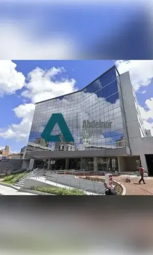 Vendo sala comercial no Ed. Porto Quality - Exclusivo para área da saúde