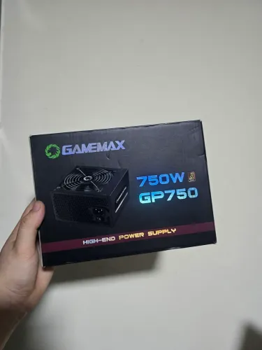 FONTE 750W 80 PLUS BRONZE GAMEMAX