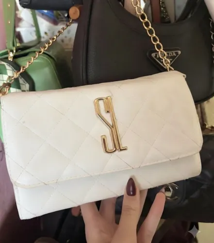 Bolsa Santa Lolla