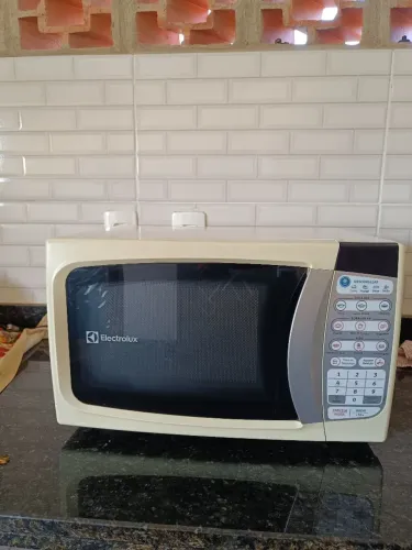 Forno de micro ondas electrolux