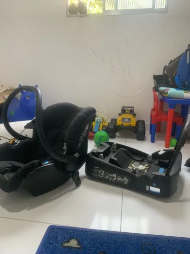 ? BEBÊ-CONFORTO SAFETY 1ST + BASE VEICULAR ? ? Safety 1st One.Safe - completo