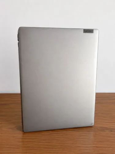 Notebook Lenovo ideaped com defeito