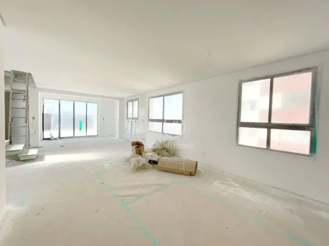 Cobertura com 3 dormitórios à venda, 145 m² por R$ 1.360.000,00 - Centro - Pinhais/PR