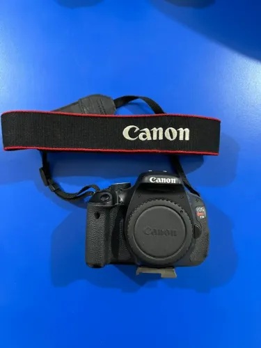 Canon EOS Rebel T3i (EOS 600D)