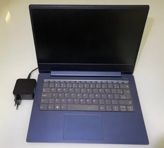 Notebook Lenovo IdeaPad 330S-14IKB (i5-8250U, 8GB, SSD 240GB) - BH