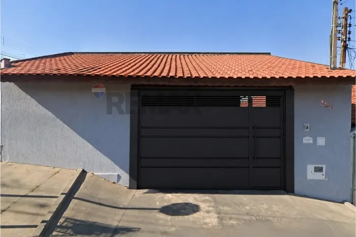 Casa Reformada para Locação na Cohab 1