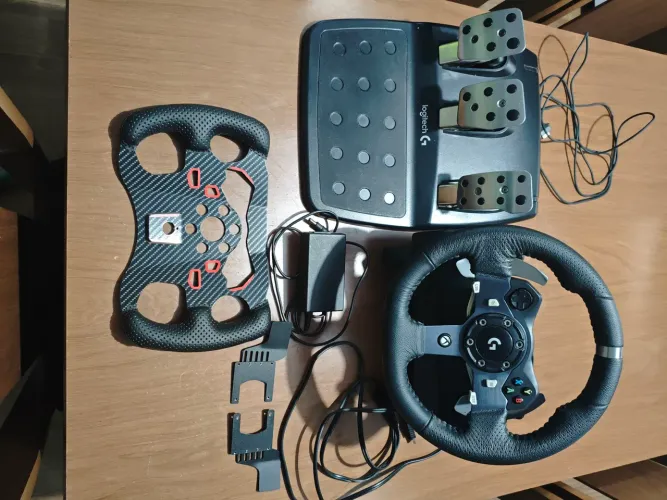 Volante Logitech G920 + Pedais + Addon F1 GridBurn + Paddle Shifts