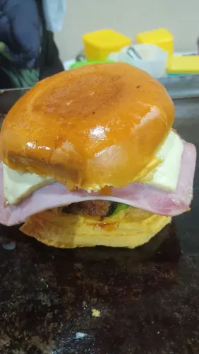 Faço diária de chapéira 