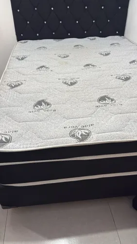 Cama de casal 