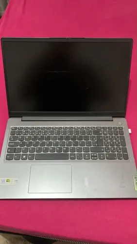 VENDO NOTEBOOK LENOVO