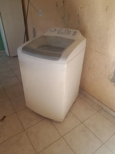 PRA VENDER RAPIDO...MAQUINA ELETROLUX 10K FUNCIONANDO TUDO PERFEITAMENTE 