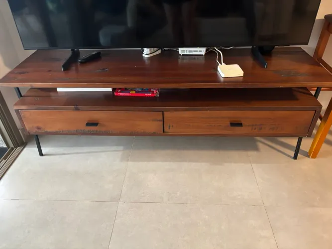 Vendo rack TV + mesa lateral Tokstok 