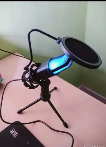 Microfone Gamer RGB