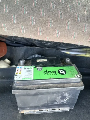 Bateria 2 meses de uso no estado de novo