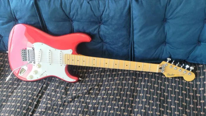 SEM TROCAS!! Guitarra Fender Stratocaster 1986 + CustomShop Fat50