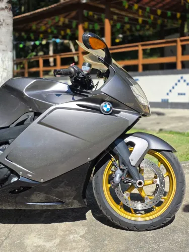 BMW k1200s 2008 - R$28.500