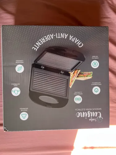 Sanduicheira elétrica 220w