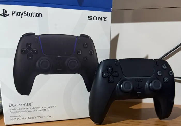 Vende-se Controle Joystick Sem Fio Sony PlayStation 5 DualSense Midnight Black