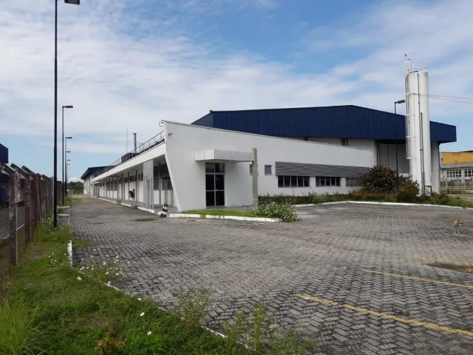 VENDO GALPÃO/6.700m2  INDUSTRIAL E LOGÍSTICO  NO DISTRITO INDUSTRIAL I MANAUS 