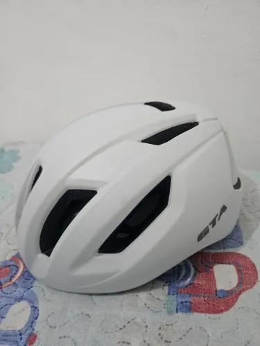 Capacete de Ciclismo GTA Branco