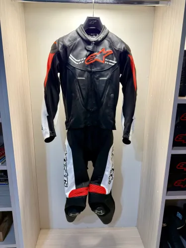 Macacão Alpinestars Challenger V2 Tamanho 48 