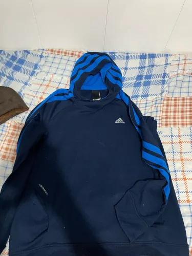 Blusa adidas response