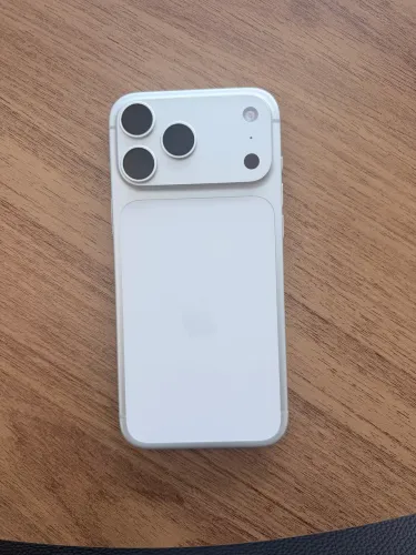 IPHONE 17 PRO MAX SEMINOVO