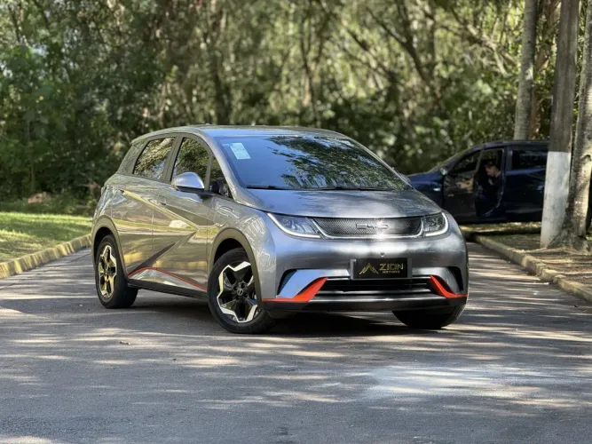BYD Dolphin EV (Elétrico) 2024