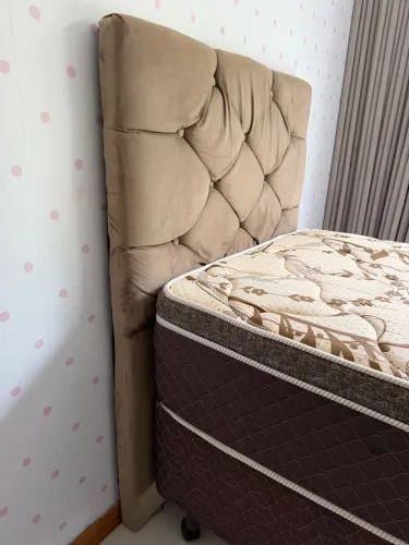 Box cama de solteiro