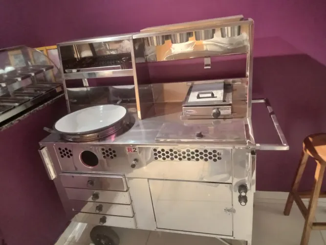 VENDO UM CARRINHO DE LANCHE ZERO BALA DE INOX