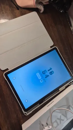 Samsung Galaxy Tab A9+ 64 GB ? 4 GB RAM
