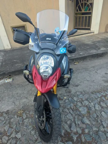 Vendo Suzuki DL strom 1000