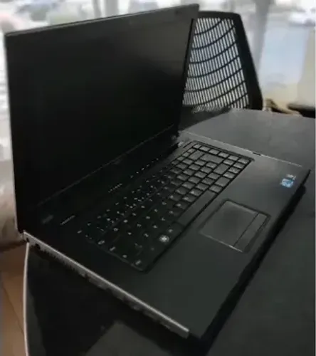 Notebook Dell Vostro 3500 intel core i3 6gb 15" - so funciona na tomada (esta sem bateria)