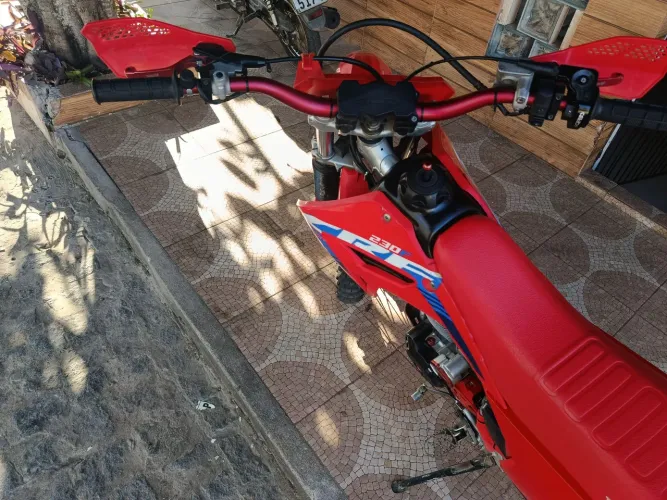 CRF 230f contato: *