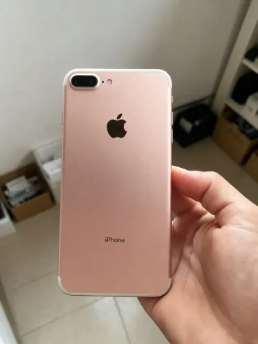 iPhone 7 plus vendo ou troco