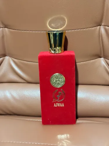 Perfume árabe feminino Ajwaa da Nusuk