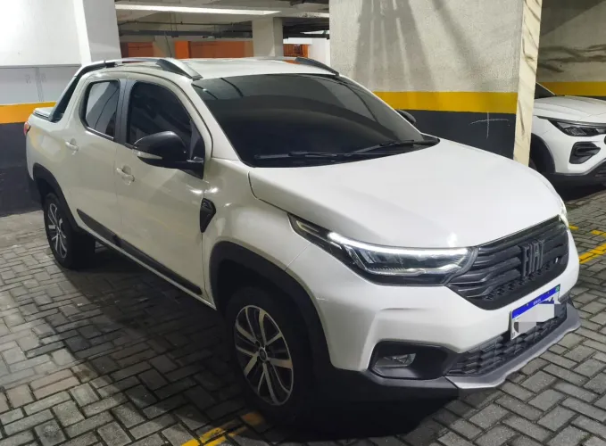 Fiat Strada Volcano 1.3 Flex 8V CD 2025