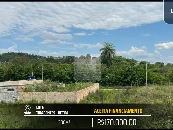 LOTE PLANO NO BAIRRO TIRADENTES - 300M² - EXCELENTE LOCALIZAÇÃO