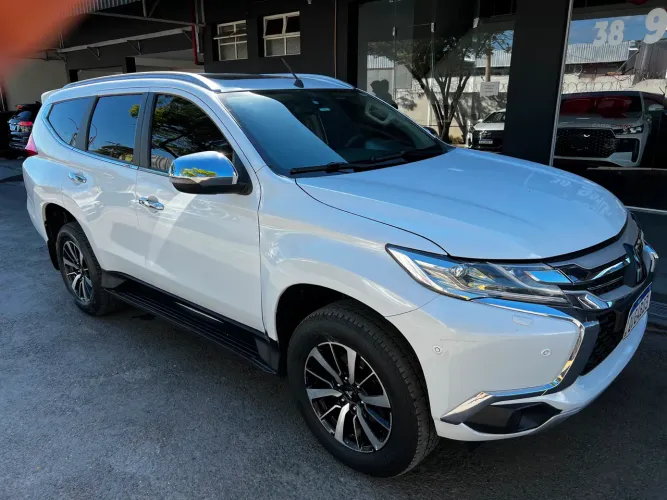 Mitsubishi Pajero Sport HPE 2.4 4X4 Diesel Aut. 2020