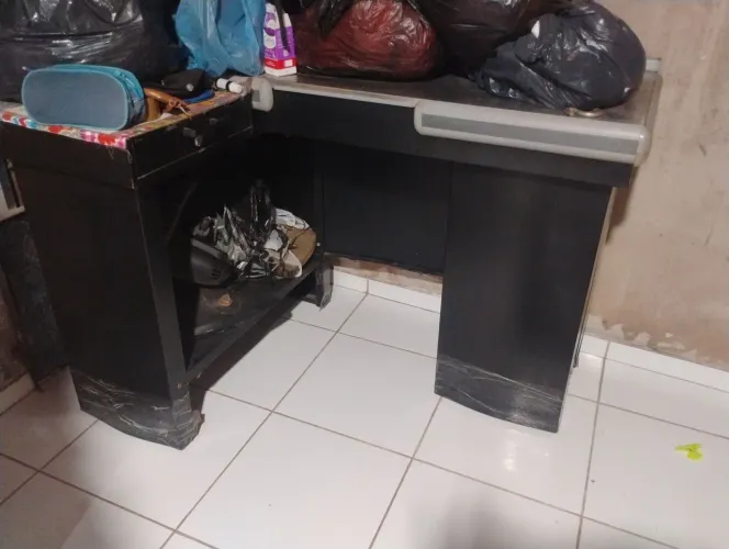 Vendo Balcão de caixa para seu comércio