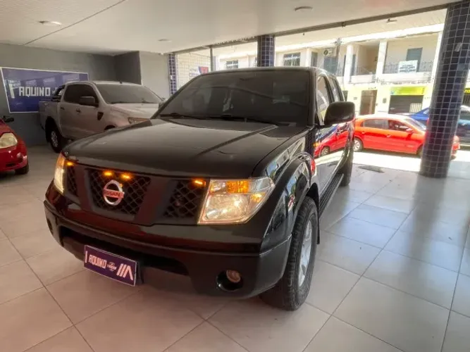 Nissan Frontier XE CD 4X2 2.5 TB Diesel 2013