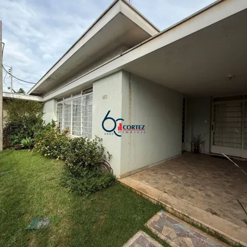 Casa com 3 dormitórios à venda, 236 m² por R$ 750.000,00 - Centro - Rio Claro/SP